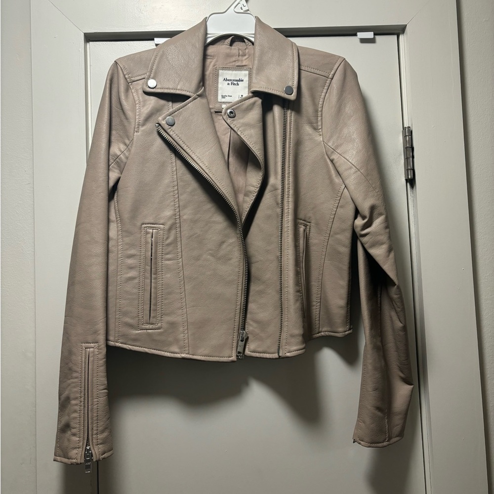 Abercrombie and fitch vegan leather jacket